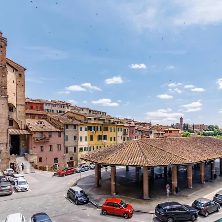 Charme Centro Storico דירה