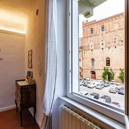 Charme Centro Storico דירה סיינה