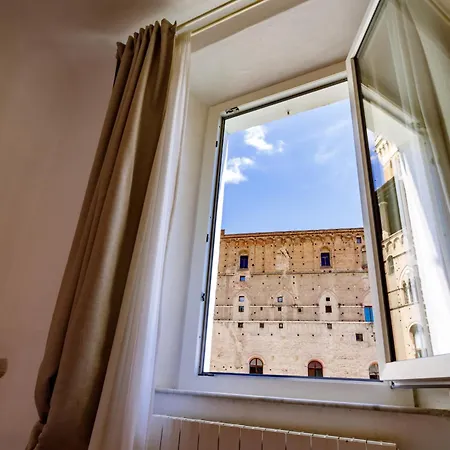 Charme Centro Storico דירה *